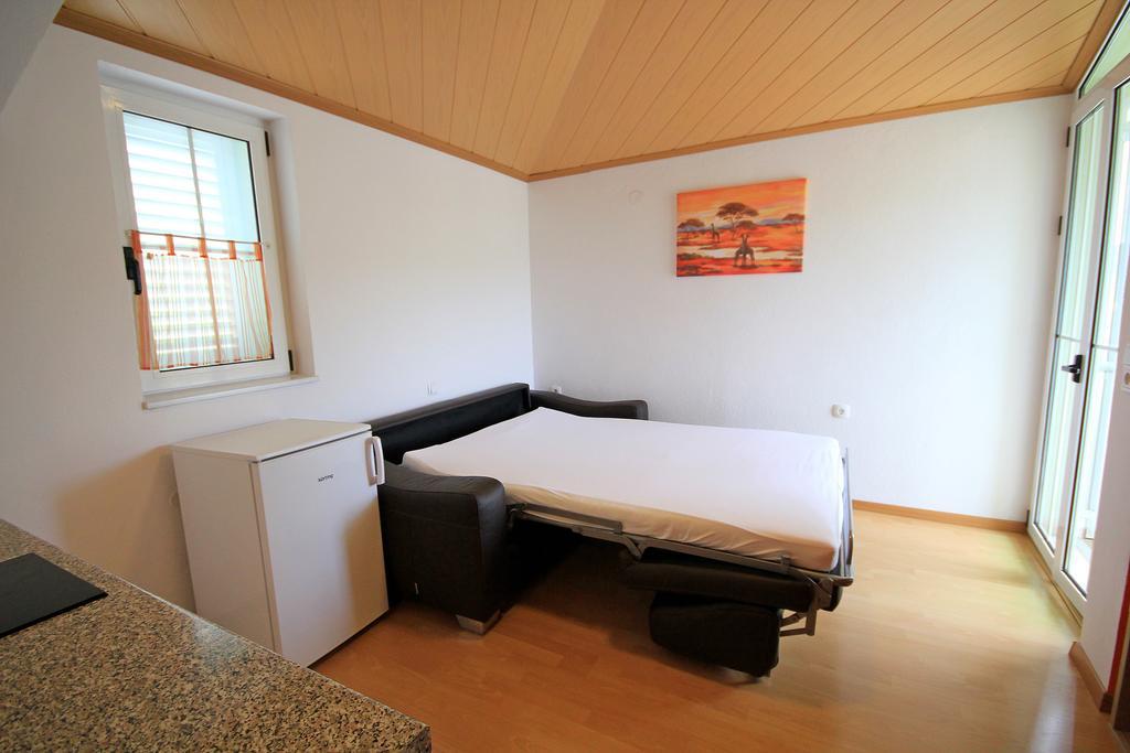 מאקרסקה Apartment Vucic מראה חיצוני תמונה